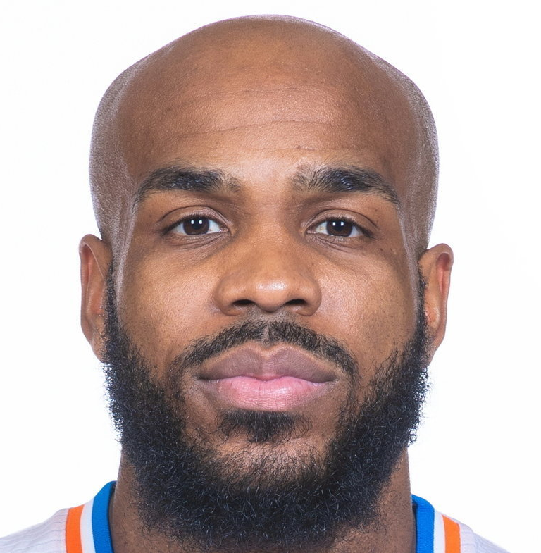 https://img.zm126.com/img/basketball/player/a96423329b62045399a86c0a39fc472d.png